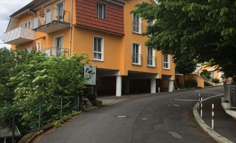 Haus am Park - Housity