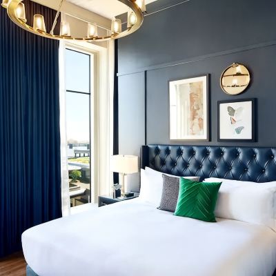 King Room with River View The Grady Promo Code