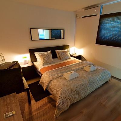 Basic Double Room with Queen Size Bed