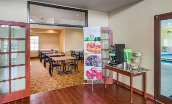 Quality Inn & Suites of Liberty Lake