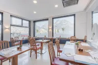伊菲格尼亞湖飯店