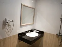 coast fashion hotel