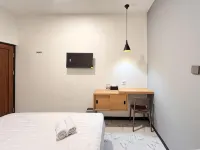 Urbanview Syariah Jackson Living near Stasiun Malang