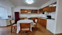 MONTRAX Guesthouse and Tours