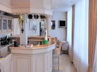 Central Hotel