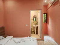 Inaisi Hotel Hotele w: 