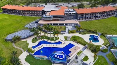 Garden Hotel Hotel di 