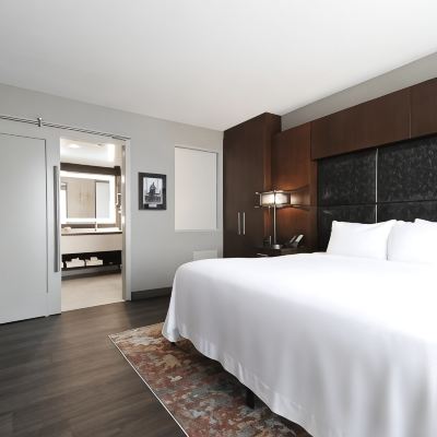King Suite With Sofa Bed Greektown Casino-Hotel Promo Code