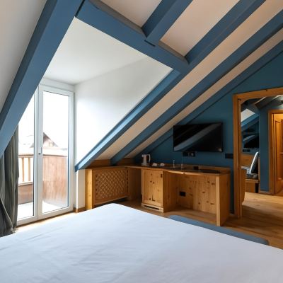 Junior Suite Hotel Medil Promo Code