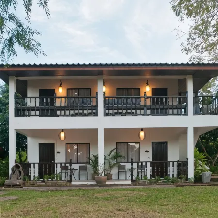 House of Love at Pai