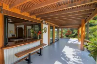 Daintree Manor B&B