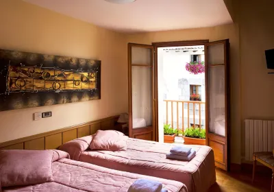 Hostal Musunzar Hotéis em 