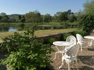 Aberllynfi Riverside Guest House Hotels in 