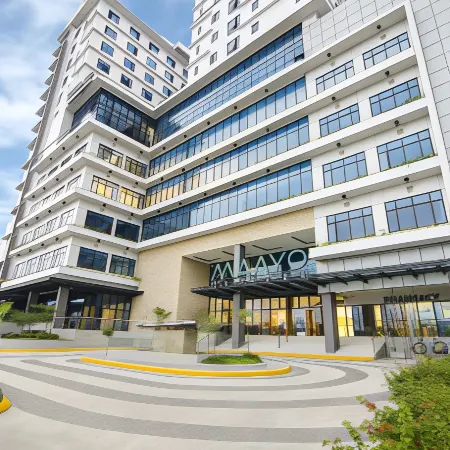 Maayo Hotel