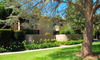 Manuka Park Serviced Apartments