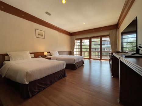 โรงแรมโคราชรีสอร์ท