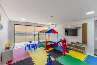 Fully Equipped Apartments in Building with Pool 400m from the Beach - Pzo