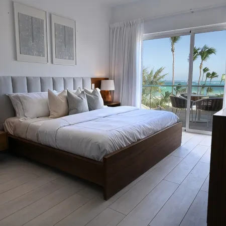 Luxurious Chic Penthouse Navio Beach