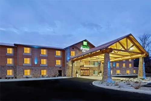 Best Western Plus Ponderay Mountain Lodge