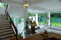 Eden Grand