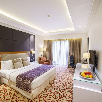 Executive Room with Lounge Access