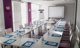 Kyriad Perpignan Sud - Housity