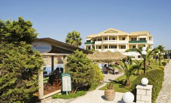 San Giovanni Beach Resort and Suites - Housity