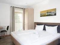 Rote Villa Füssen Hotels in Fussen