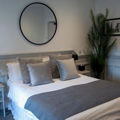 Deluxe Double Room J.D.Young Promo Code