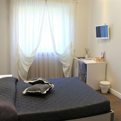 Deluxe Room, 1 Double Bed, Pool View, Tower