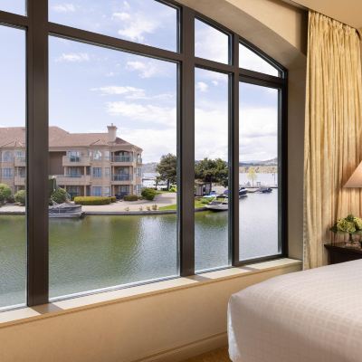 One-Bedroom Queen Suite The Royal Kelowna Promo Code