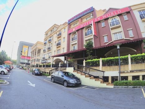 Beryll Inn Cyberjaya 【15-min to Putrajaya Sentral】