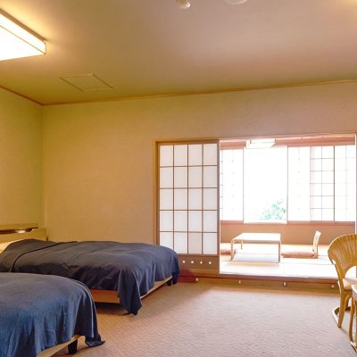 西洋風セミルーム 呉羽ハイツ クーポン