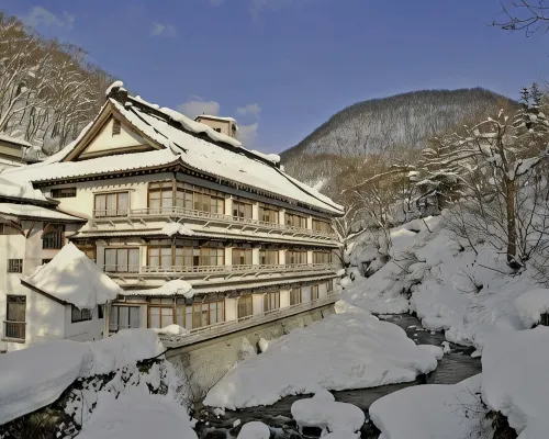 Takaragawa Onsen Ousenkaku فنادق في میناکامی