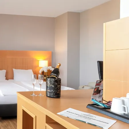 PLAZA Premium Köln