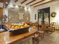 Artemis Hotel فنادق في دلفي