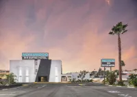 Hollywood Inn Suites Hotel Hotels in 