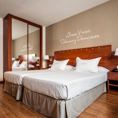 Double Room with Sofa Bed (2Adults + 1Child) Avenida Hotel Promo Code