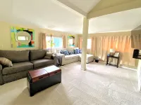 New Listing  & Updates! Fully Remodeled Lake Home at Gorgeous Saratoga Lake! Hotels in Malta