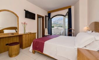 BAJAMAR BEACH HOTEL - Housity