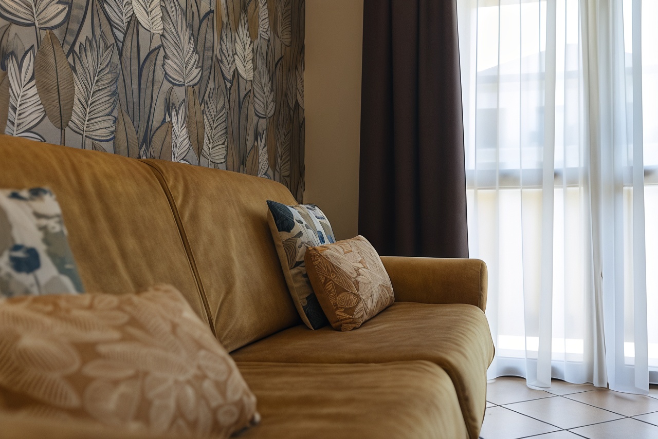 豪华特大床套房 - 带梳化床