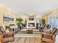 Unique Sandpoint Home with Private Pool and BBQ Island, Perfect for Groups! Hotels in Sandpoint
