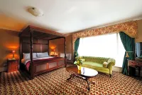 Riverbank House Hotel Hotele w: 