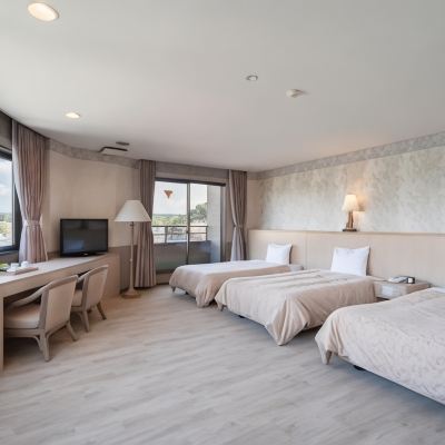 【レイクビュー】パノラマコーナートリプル 浜名湖わんわんパラダイスホテル クーポン