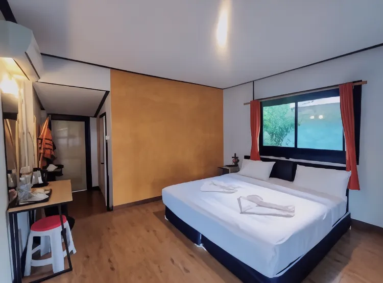 ห้องวิวแม่น้ำพร้อมระเบียง