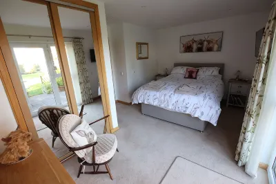 Spey Retreat - tranquil country apartment on picturesque Speyside Hotele w: 