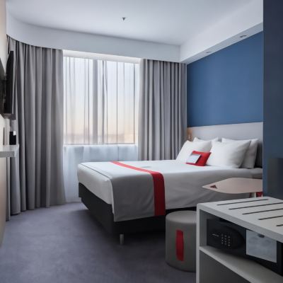 Family Room With One Large And Two Separate Beds Holiday Inn Express Moscow - Sheremetyevo Airport, an IHG Hotel Promo Code