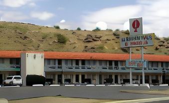 Ramblin Rose Motel