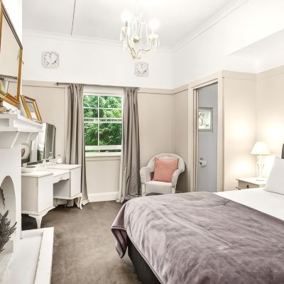 Double Room, 1 Queen Bed, Non Smoking The Bundanoon Guest House Promo Code