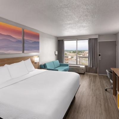 特大號床間 哈利森戴斯酒店優惠